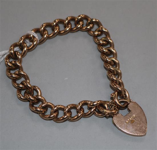 A 9ct gold curb link bracelet,